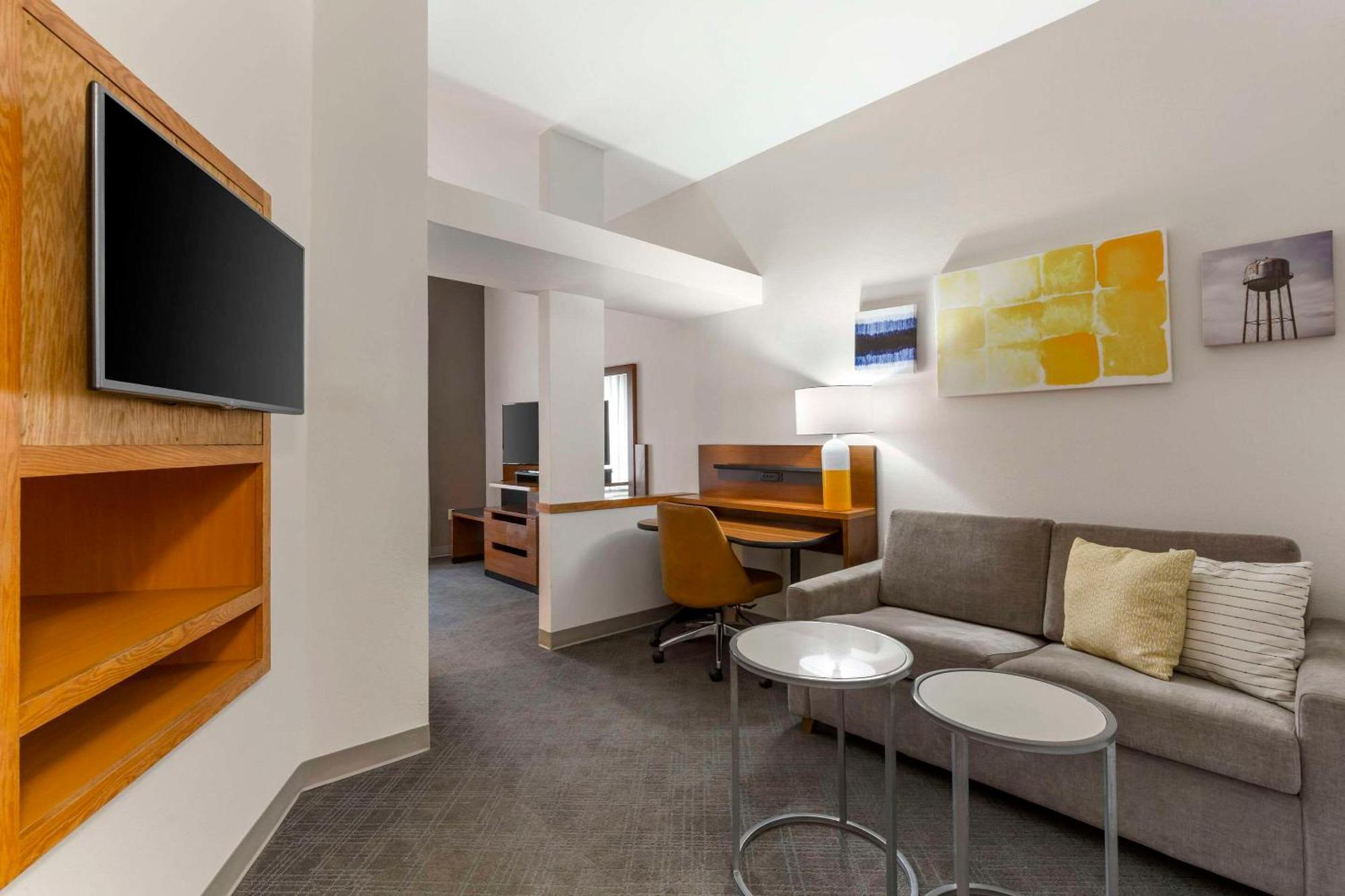 Comfort Inn & Suites Akron South Exteriér fotografie