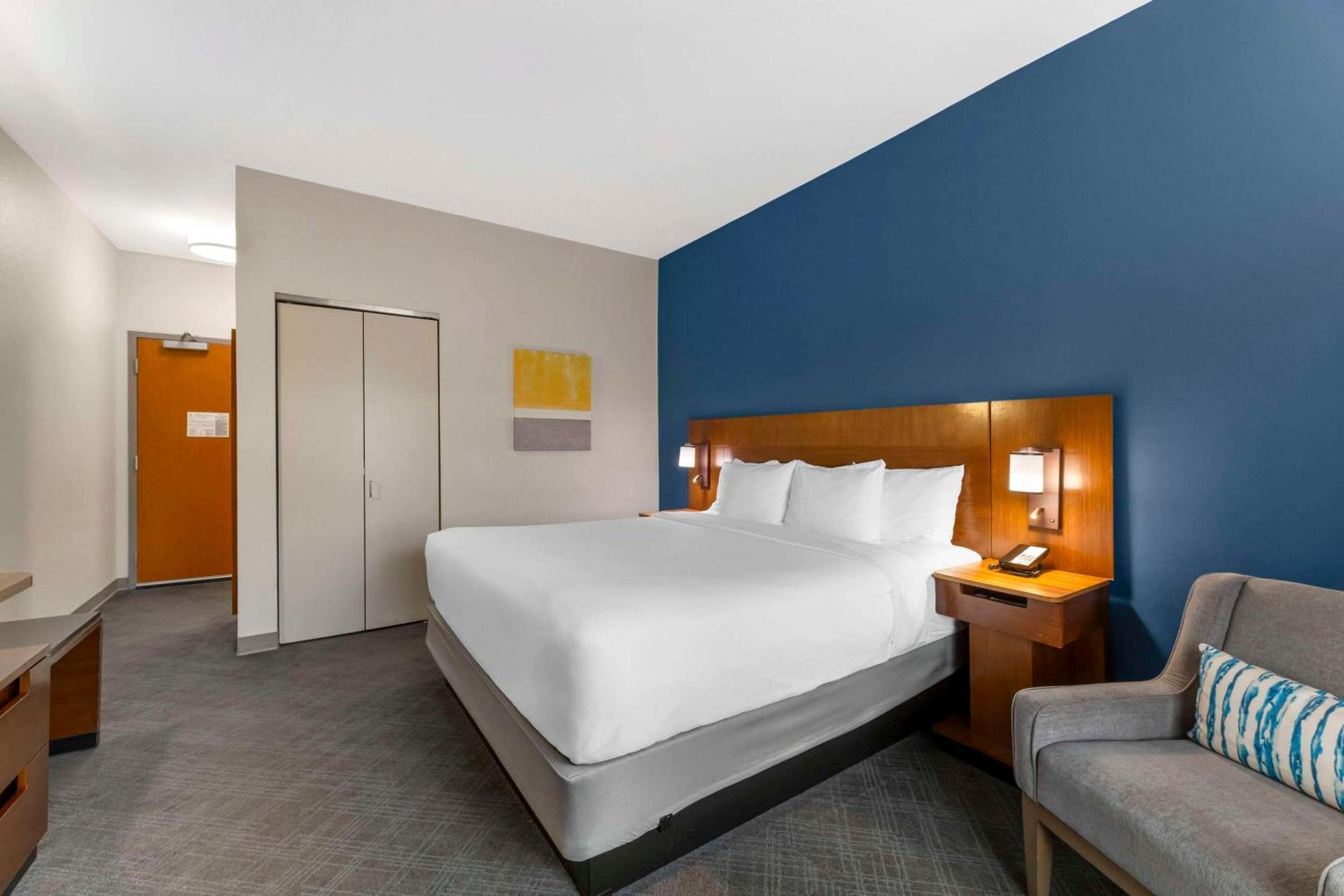 Comfort Inn & Suites Akron South Exteriér fotografie