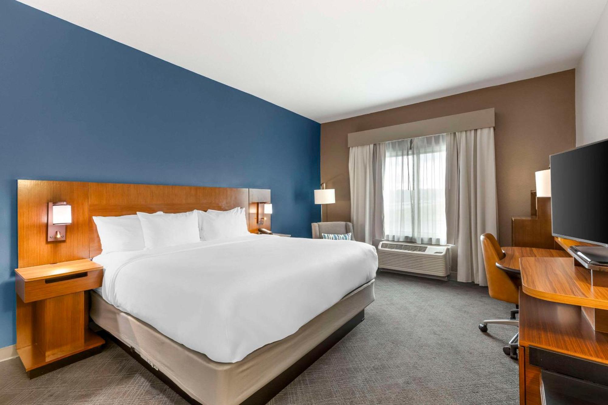 Comfort Inn & Suites Akron South Exteriér fotografie