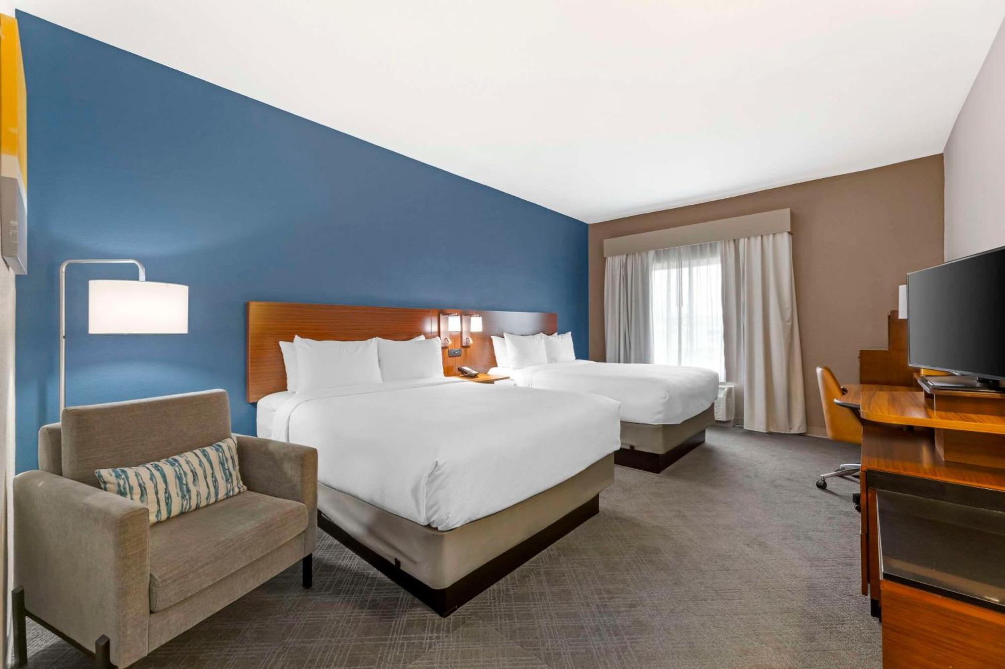 Comfort Inn & Suites Akron South Exteriér fotografie