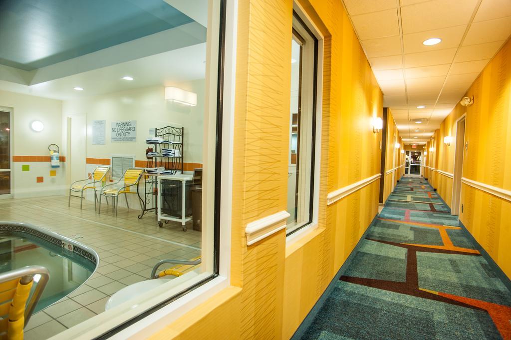 Comfort Inn & Suites Akron South Exteriér fotografie