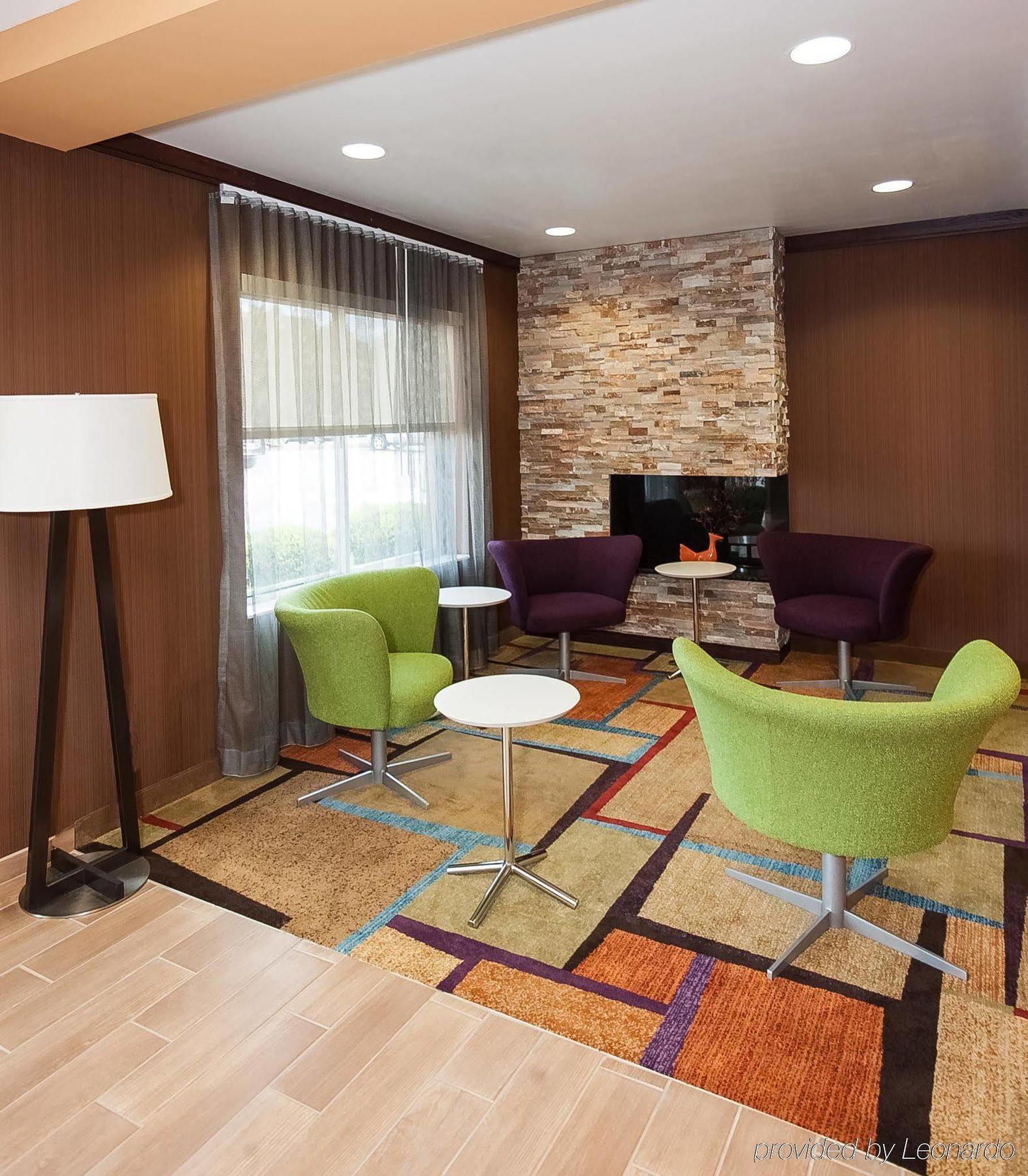 Comfort Inn & Suites Akron South Exteriér fotografie